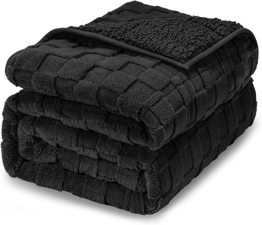 15lb Faux Fur & Sherpa Dual-Sided Weighted Blanket